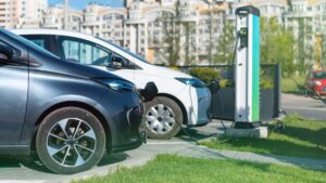 Lire la suite à propos de l’article Les cinq commandements du conducteur de voiture électrique !