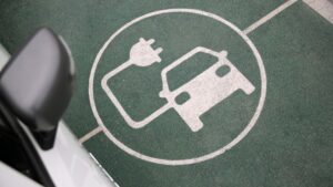 Lire la suite à propos de l’article Voyages d’été en VE : Avantages de la recharge électrique